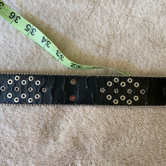 Red Leather & Crystal Cow Girl Belt - Picture 10 of 13